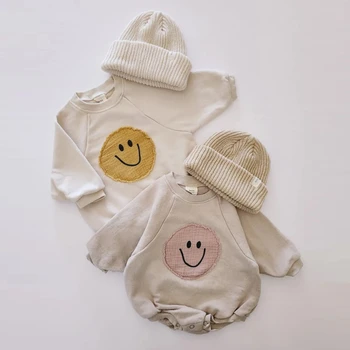 היילוד סרבל חדש ילדה הסתיו בגדי תינוקות עבור ילדים צעירים עם שרוולים ארוך החיוך הביתה סרבל תינוק כותנה קליל סרבל